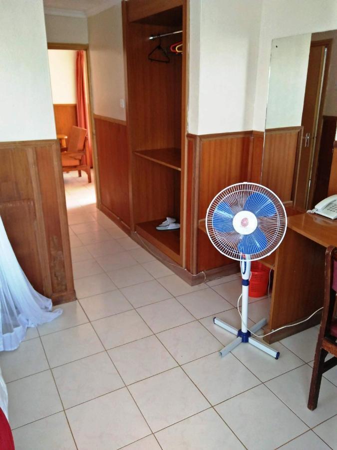 Bomen Hotel Isiolo Exterior foto